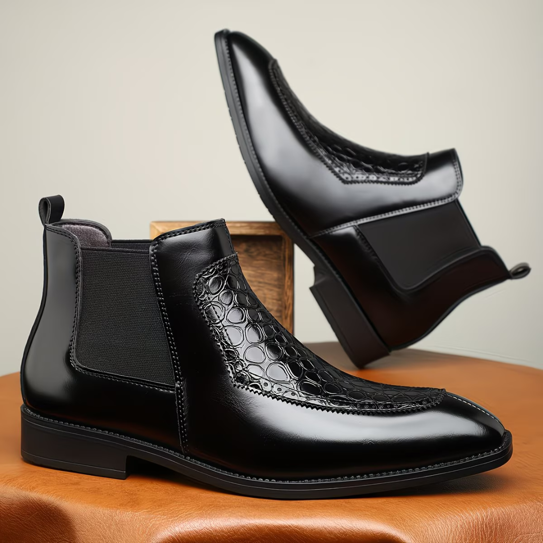 Vexlani Leather Chelsea Boots